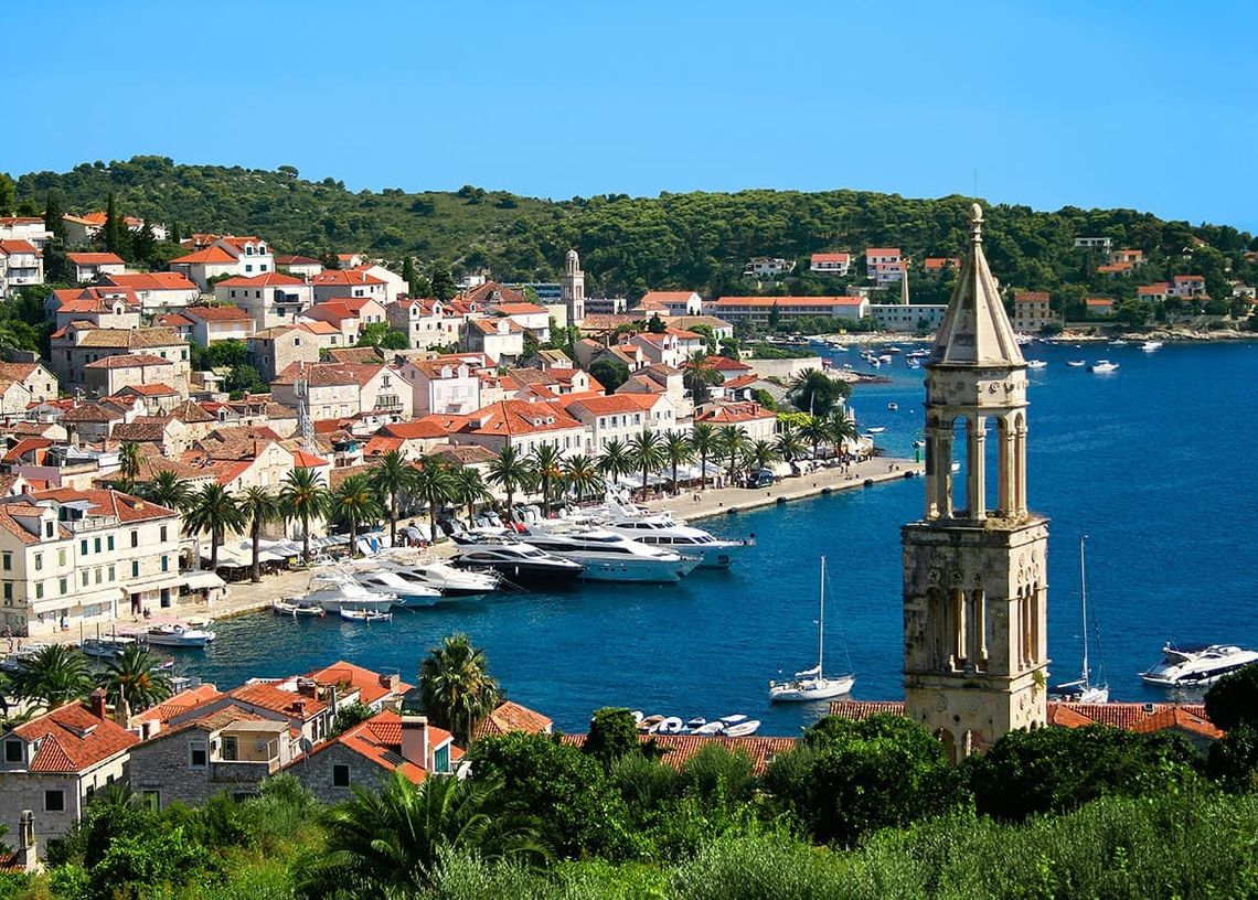 hvar 6